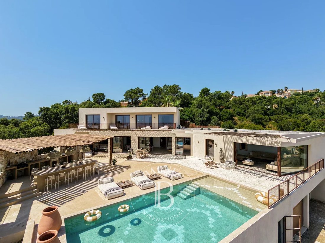 Villa in Les Issambres, Roquebrune-sur-Argens, France 2 - 18291016