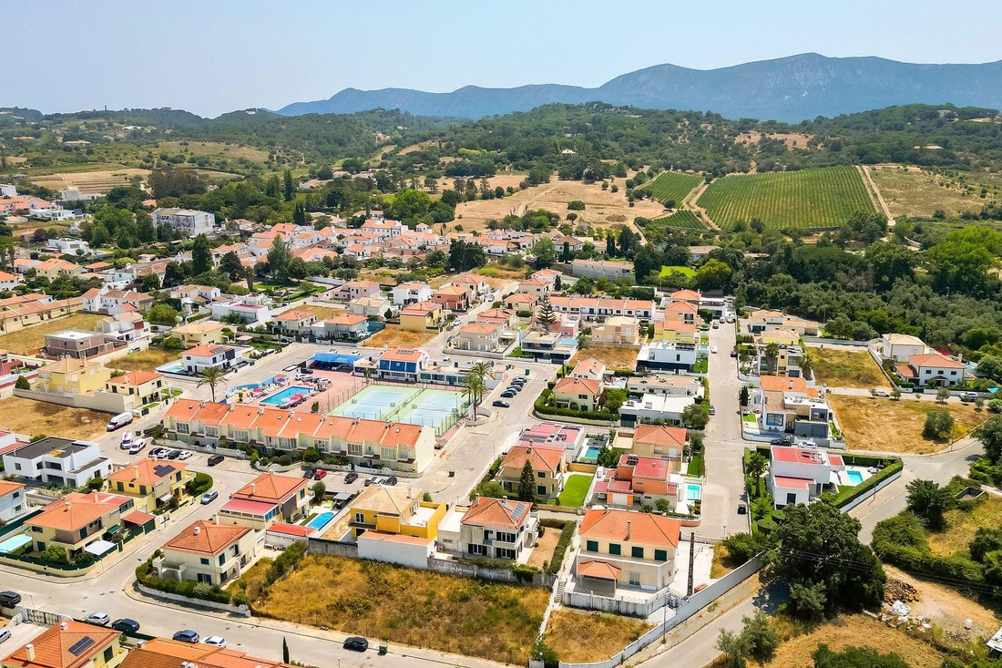 Villa in Azeitao (Sao Lourenco e Sao Simao), Setubal, Portugal 1 - 18592753