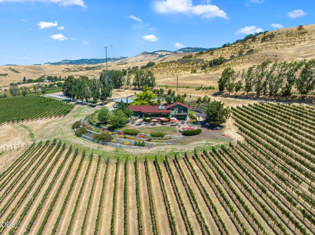 House in Ashland, Oregon, United States 1 - 18593858