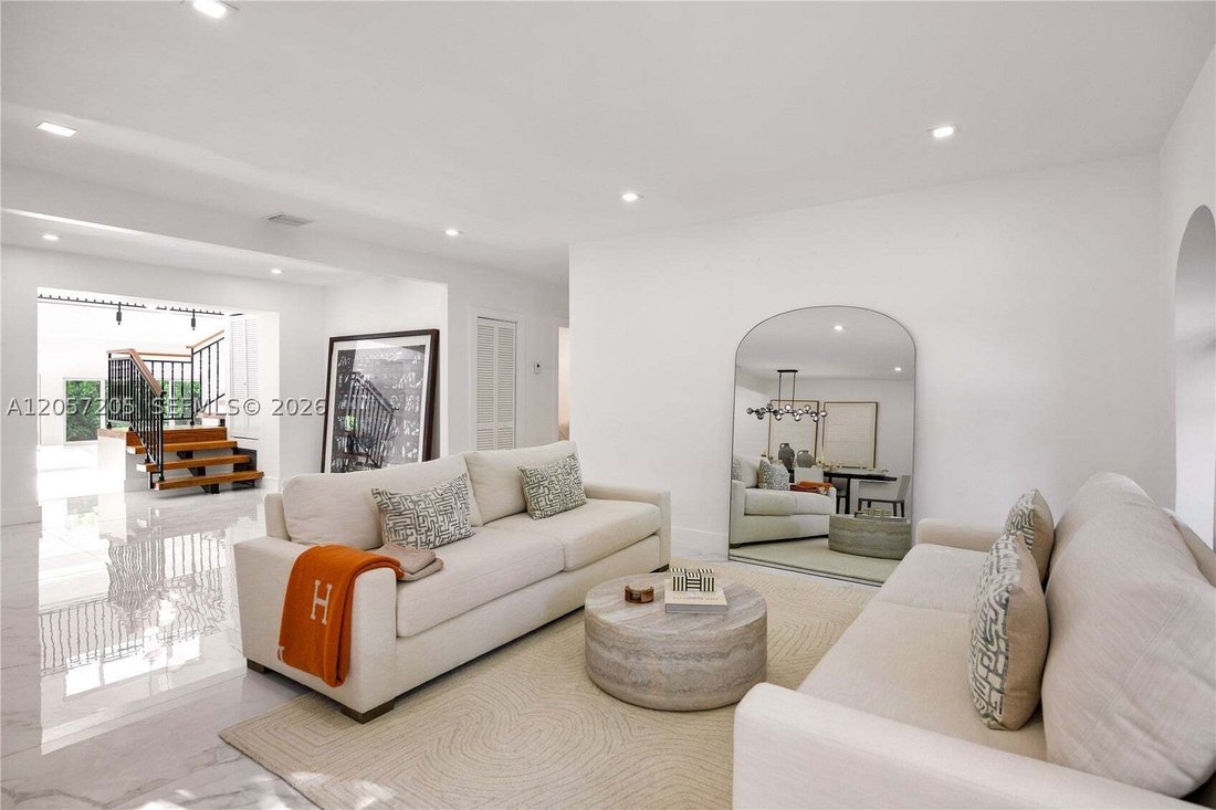 House in Miami, Florida, United States 5 - 18588940