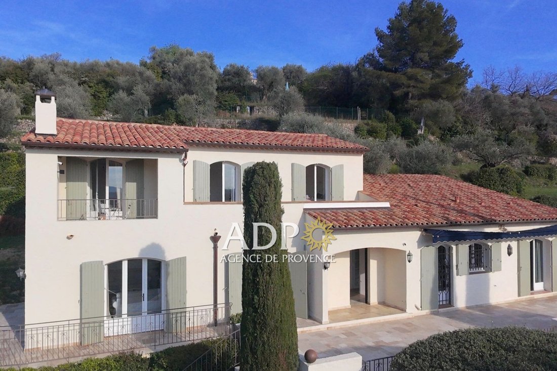 Villa in Valbonne, Provence-Alpes-Côte d'Azur, France 2 - 17509063