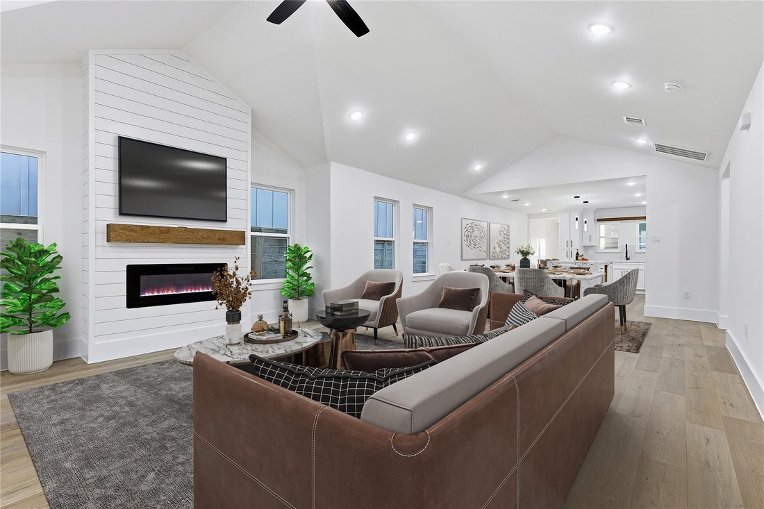 House in Houston, Texas, United States 3 - 18592636