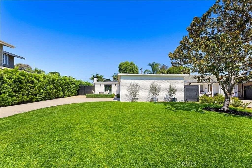 House in Costa Mesa, California, United States 3 - 18591939
