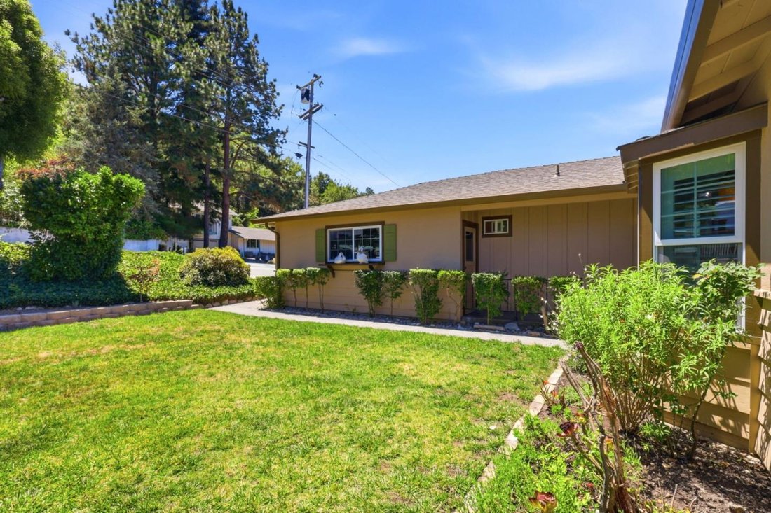 House in Scotts Valley, California, United States 4 - 18591450