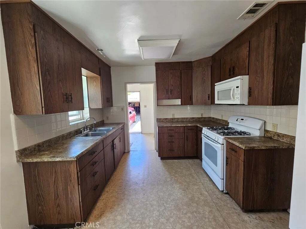 House in Los Angeles, California, United States 3 - 18592060