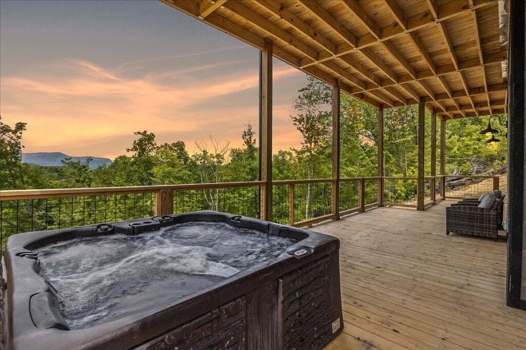 House in Sevierville, Tennessee, United States 2 - 18589480