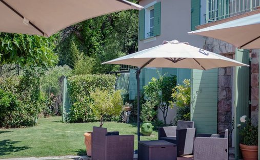 Villa in Grimaud, Provence-Alpes-Côte d'Azur, France 1