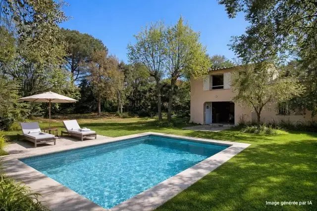 Villa in Gassin, Provence-Alpes-Côte d'Azur, France 1 - 17228539