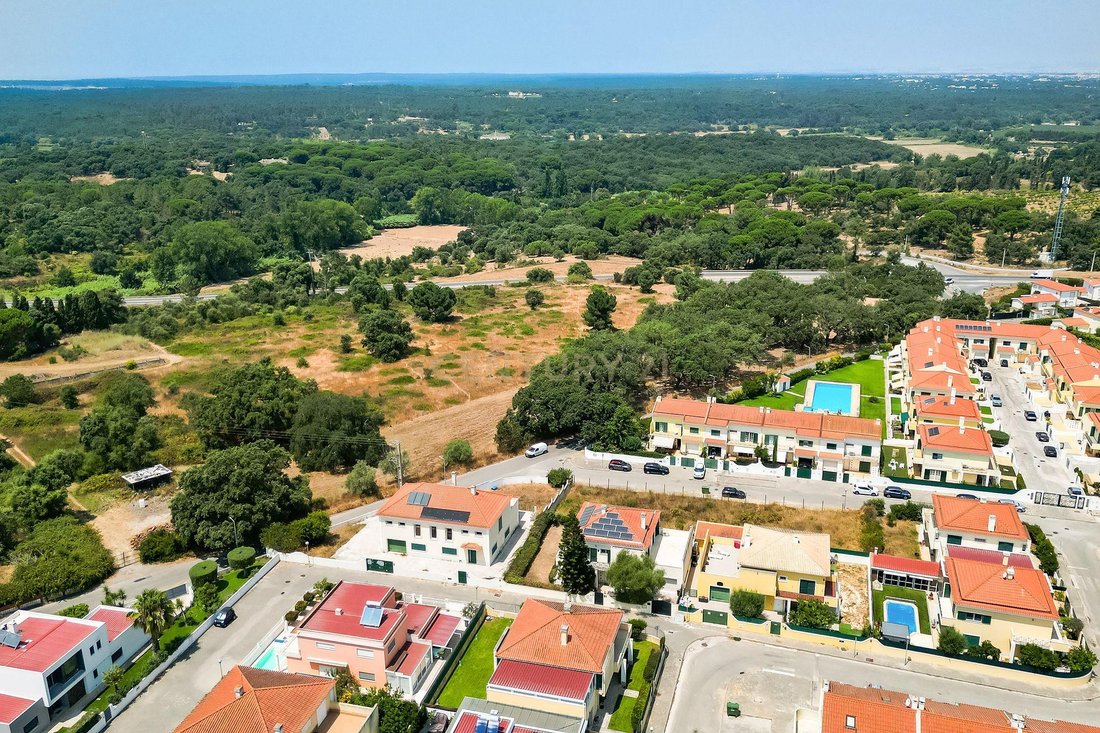 Villa in Azeitao (Sao Lourenco e Sao Simao), Setubal, Portugal 5 - 18592753