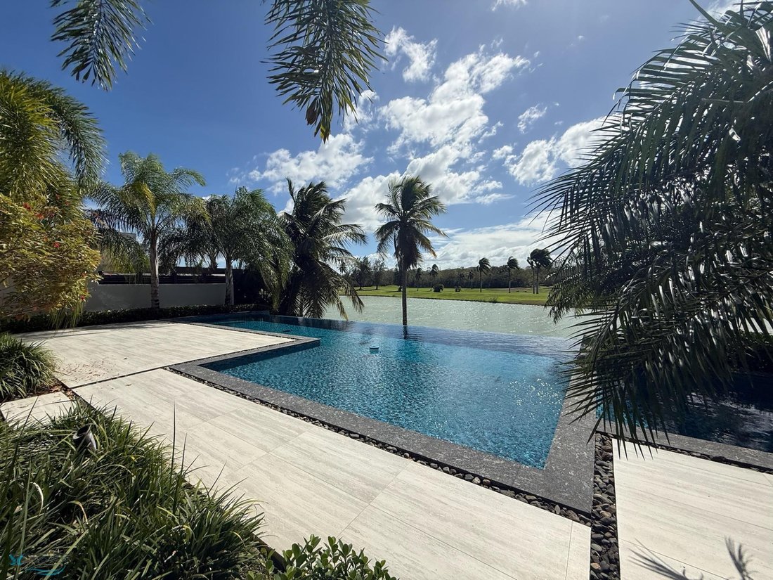 Casa en Dorado, Dorado, Puerto Rico 3 - 18589613