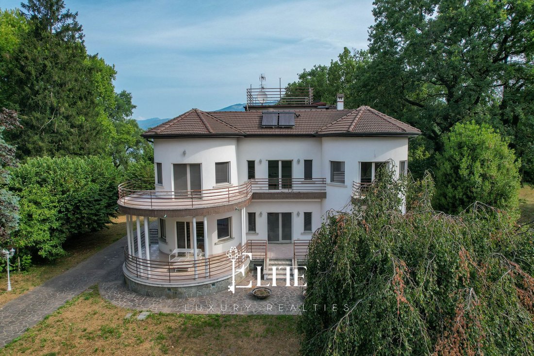 Villa in Cazzago Brabbia, Lombardy, Italy 3 - 17145860