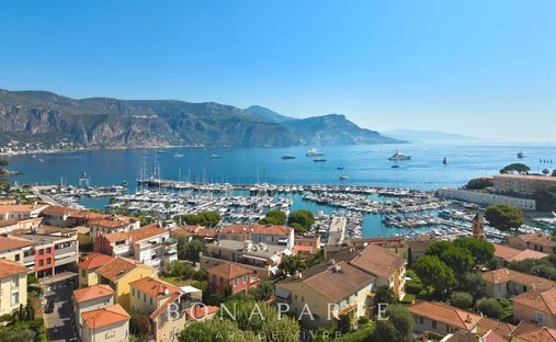 Townhouse in Saint-Jean-Cap-Ferrat, Provence-Alpes-Côte d'Azur, France 1