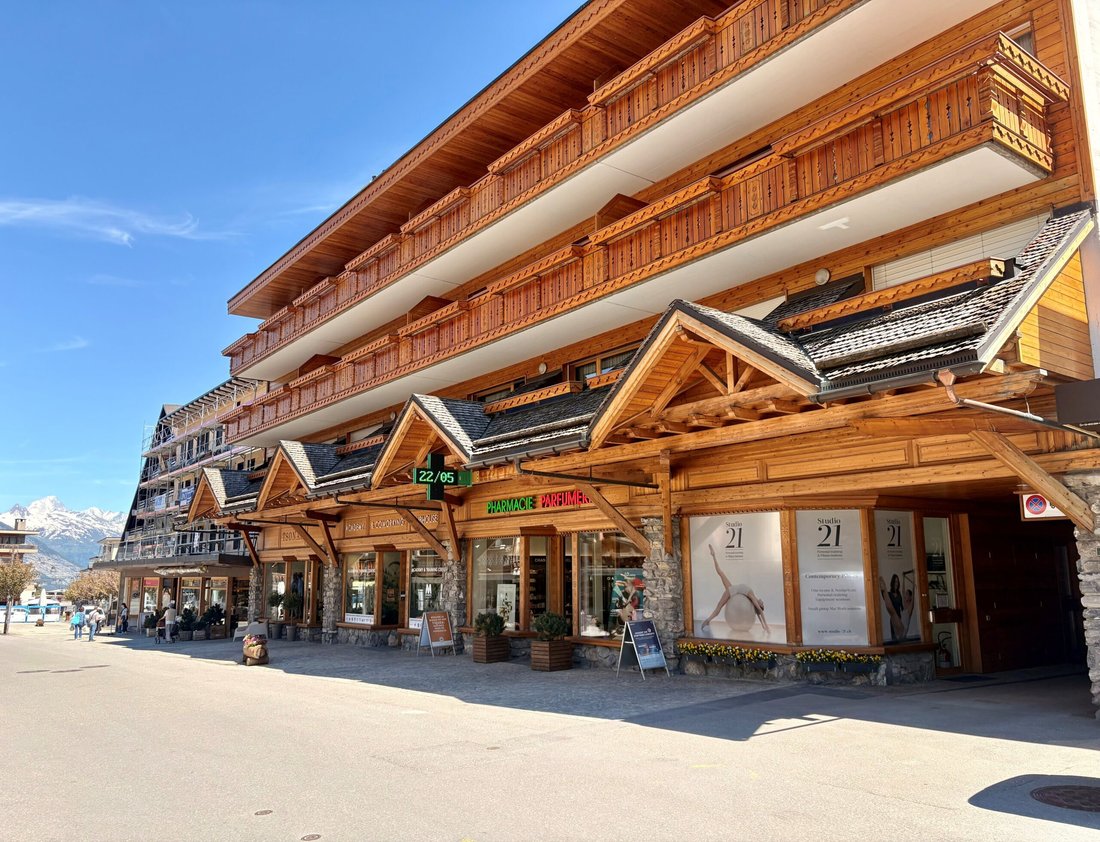 Apartment in Crans-Montana, Valais, Switzerland 1 - 18590932