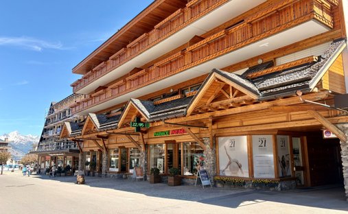 Apartamento en Mollens, Cantón del Valais, Suiza 1