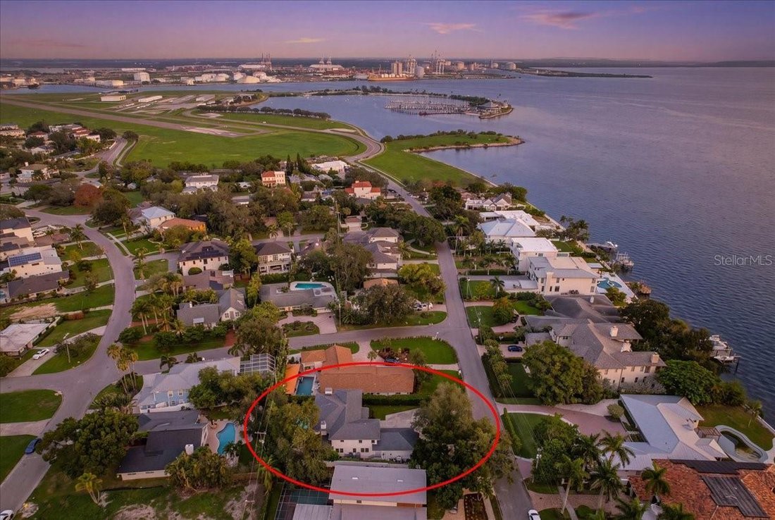 House in Tampa, Florida, United States 3 - 18591822