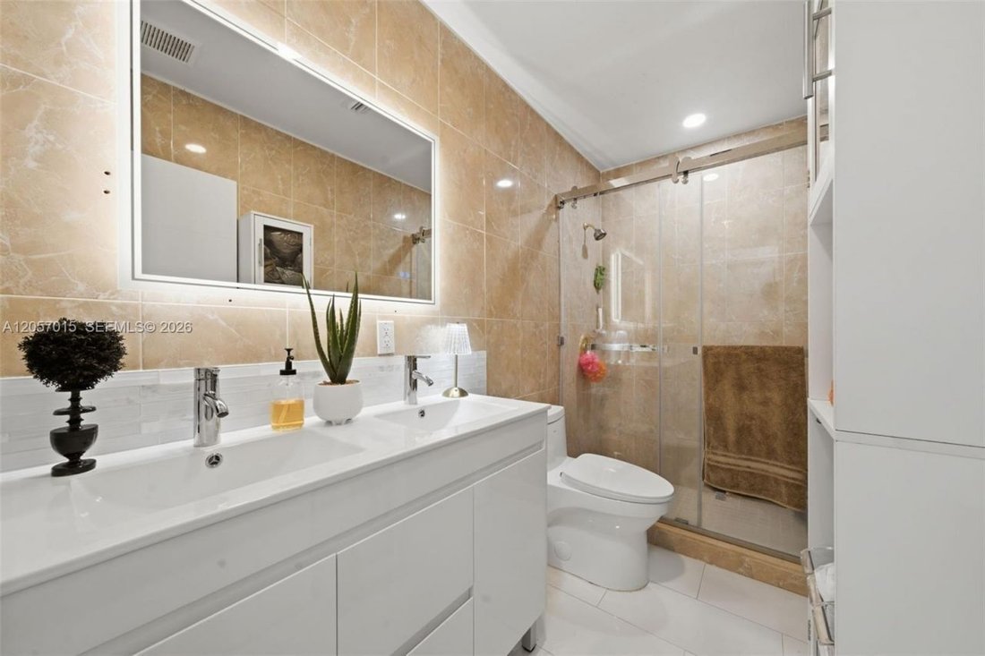 House in Coral Gables, Florida, United States 2 - 18593788