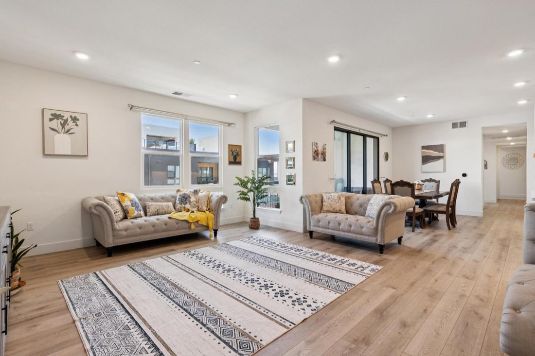 Condo in Newark, California, United States 3 - 18518568