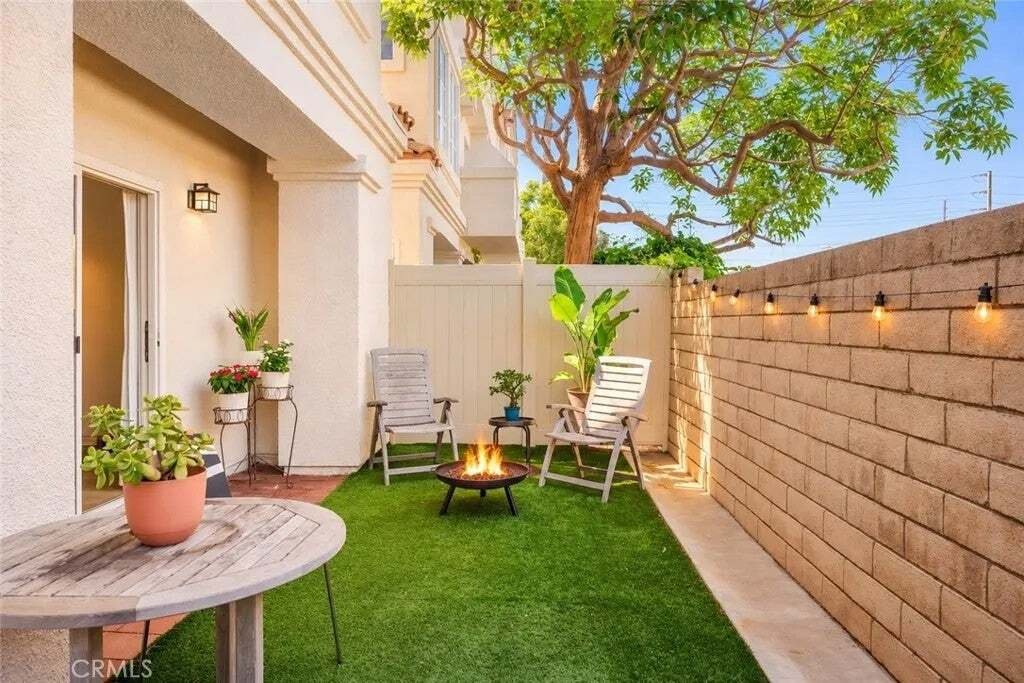 Townhouse in Hawthorne, California, United States 5 - 18592048