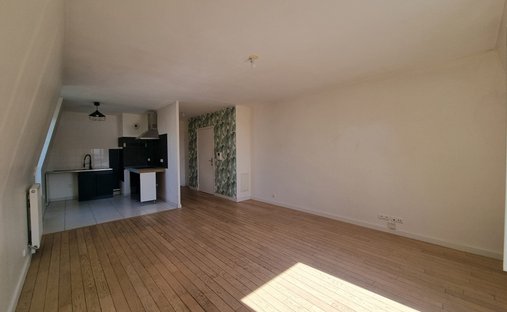 Apartment in Chedal Anglay, La Garenne-Colombes, France 1