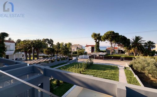 Villa in Pallini Municipal Unit, Macedonia and Thrace, Greece 1