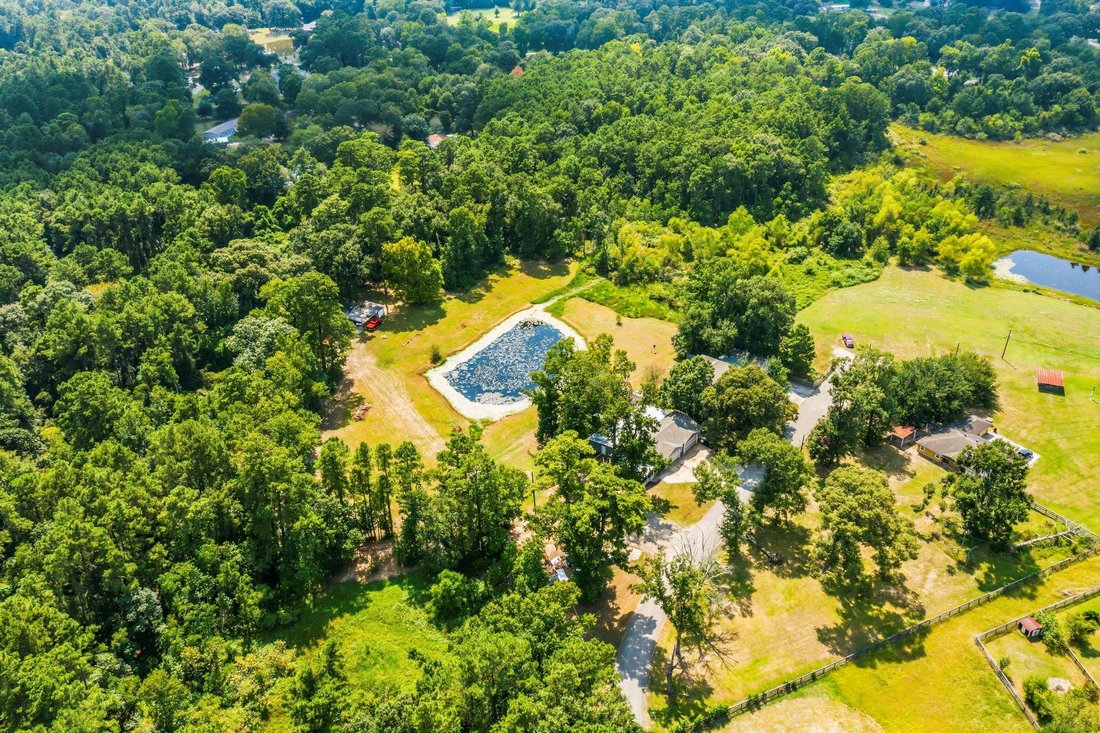 House in Conroe, Texas, United States 5 - 18592708