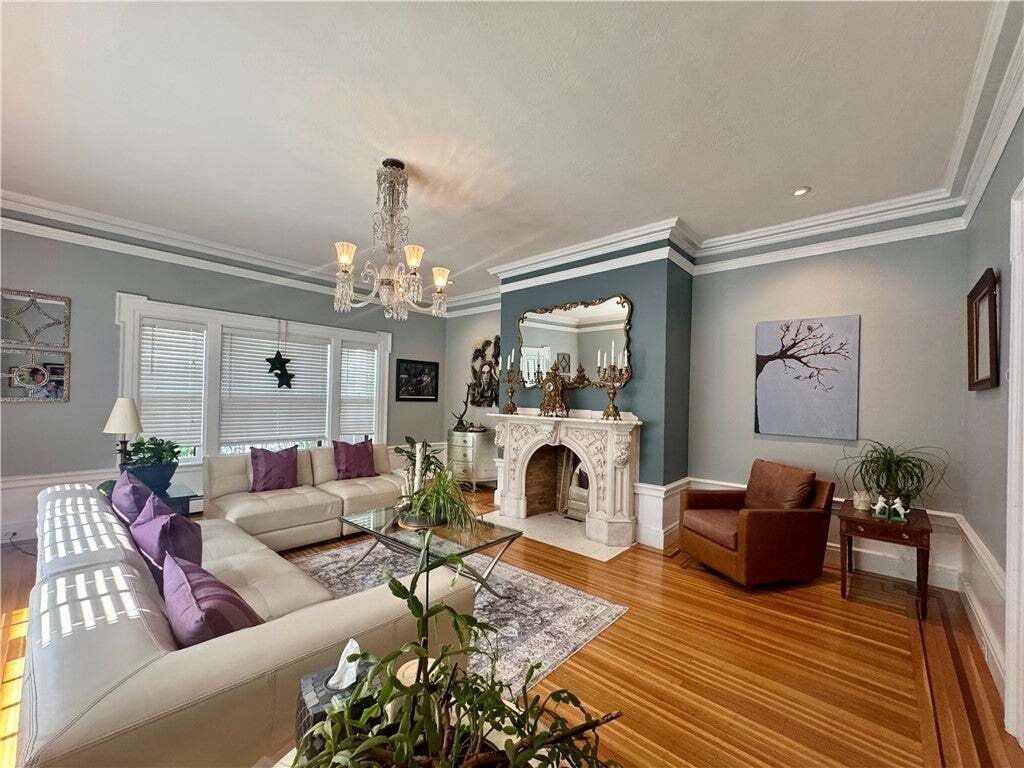House in Pawtucket, Rhode Island, United States 5 - 18590978