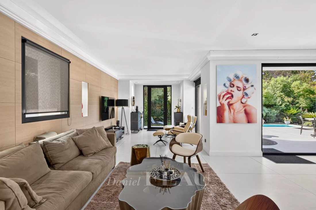 House in Juan les Pins-Gallice, Antibes, France 5 - 18592936