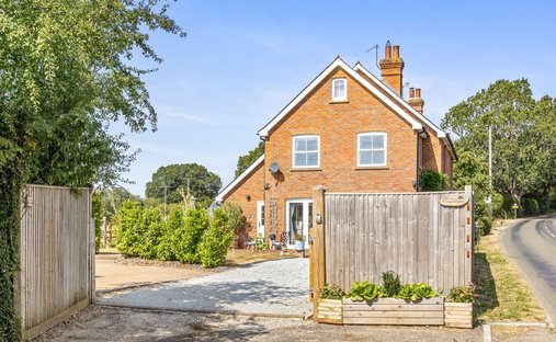 House in Loxwood, England 1