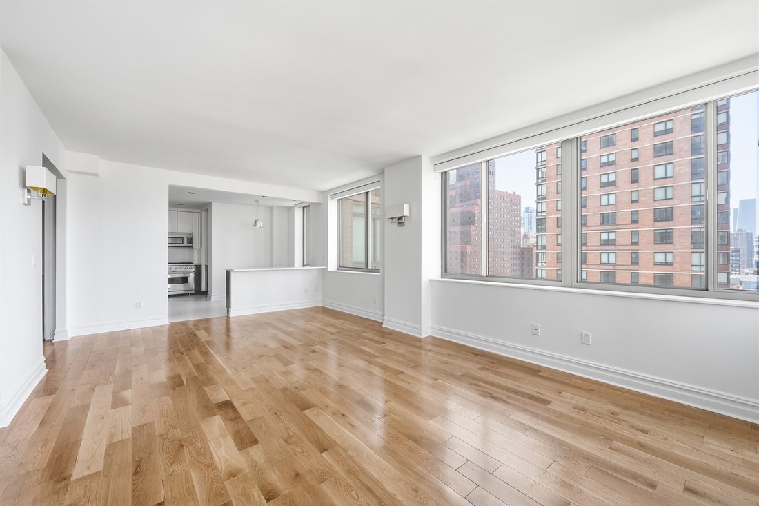 Condo in New York, New York, United States 2 - 18592856