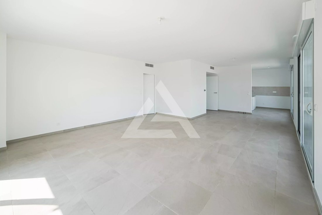 Appartement à Supérieur, Beausoleil, France 4 - 18590444