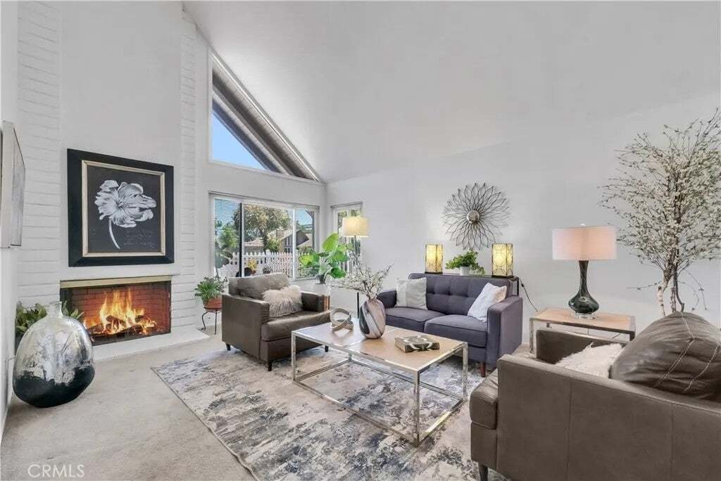 House in Fullerton, California, United States 1 - 18591983