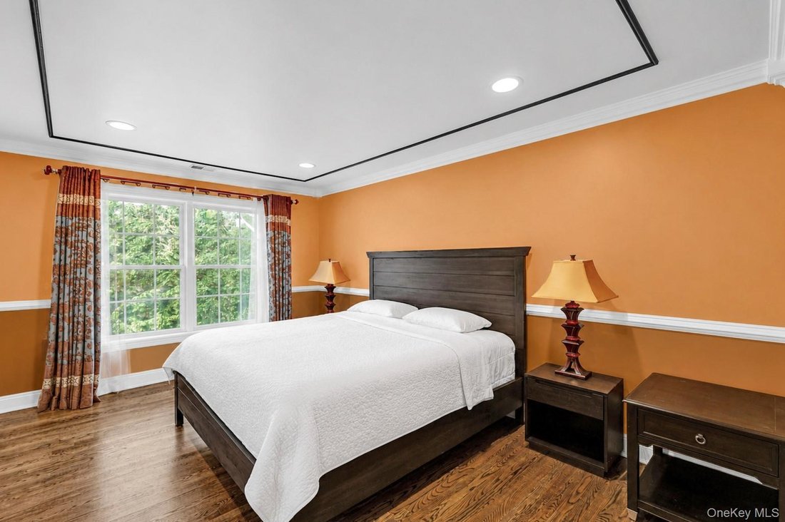 House in Manhasset, New York, United States 3 - 18591184