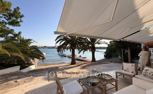 Chalet in Maó / Mahón, Balearic Islands, Spain 1