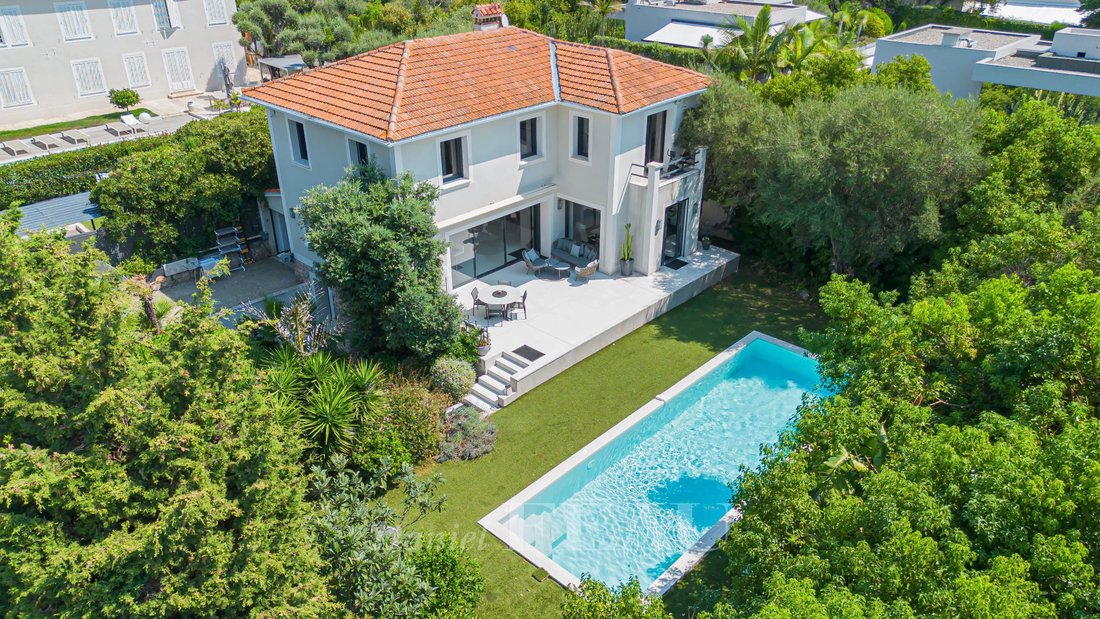 House in Juan les Pins-Gallice, Antibes, France 1 - 18592936