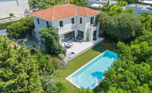 House in Juan les Pins-Gallice, Antibes, France 1