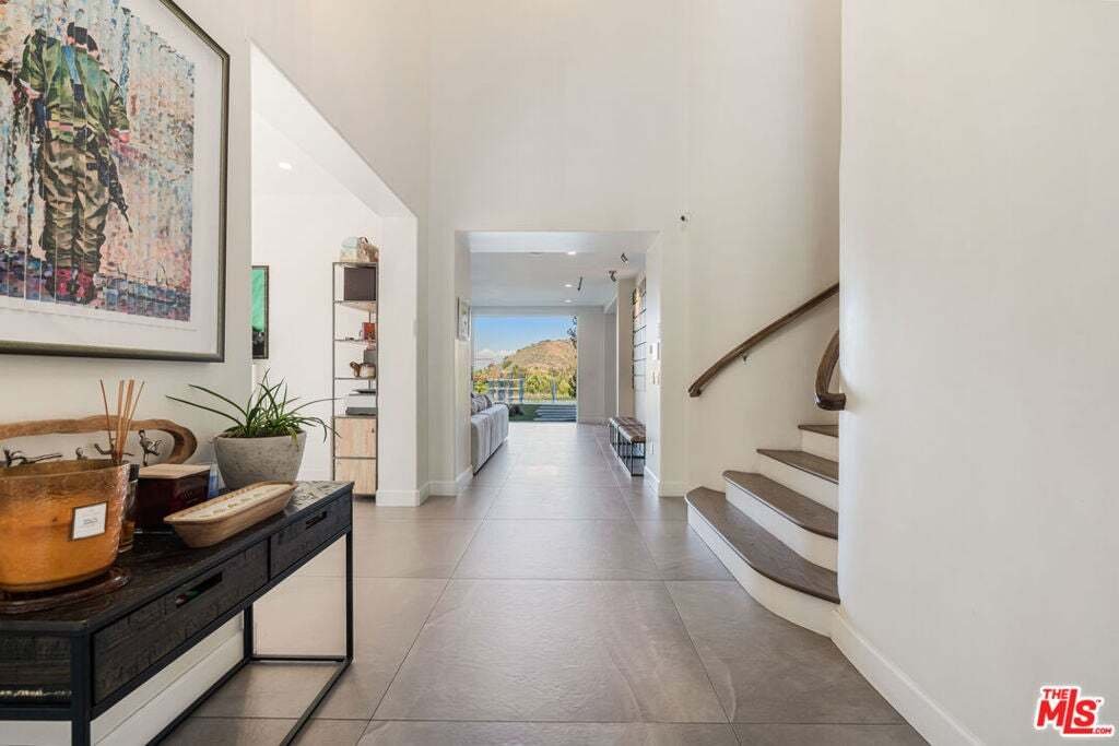 House in Hidden Hills, California, United States 2 - 18591109