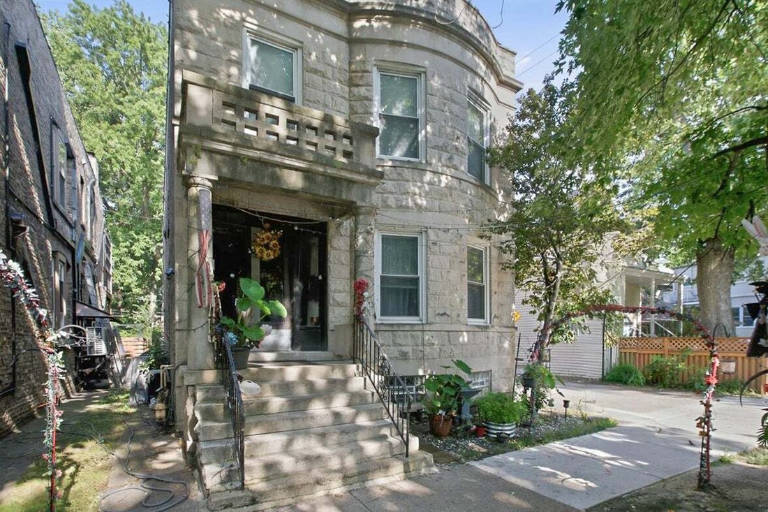 Chicago, Illinois, United States 1 - 18589527