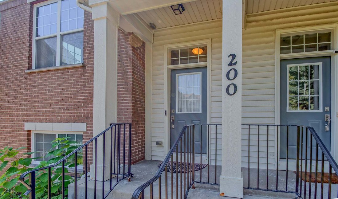 Townhouse in Morton Grove, Illinois, United States 2 - 18589523