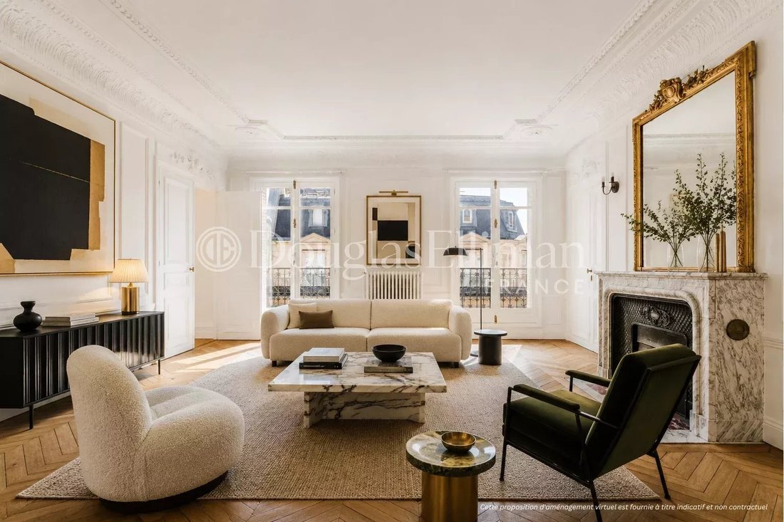 Apartment in Triangle d'Or, Paris 8e Arrondissement, Paris 1 - 18488090