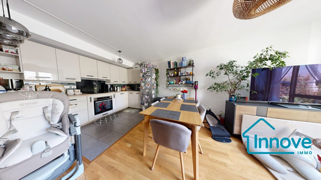 Apartment in Les Arcades, Viroflay, France 1 - 18593881