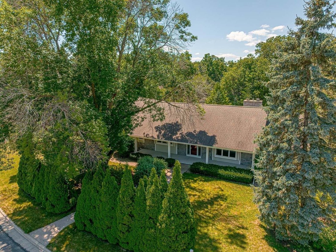 House in Fitchburg, Wisconsin, United States 3 - 18590877