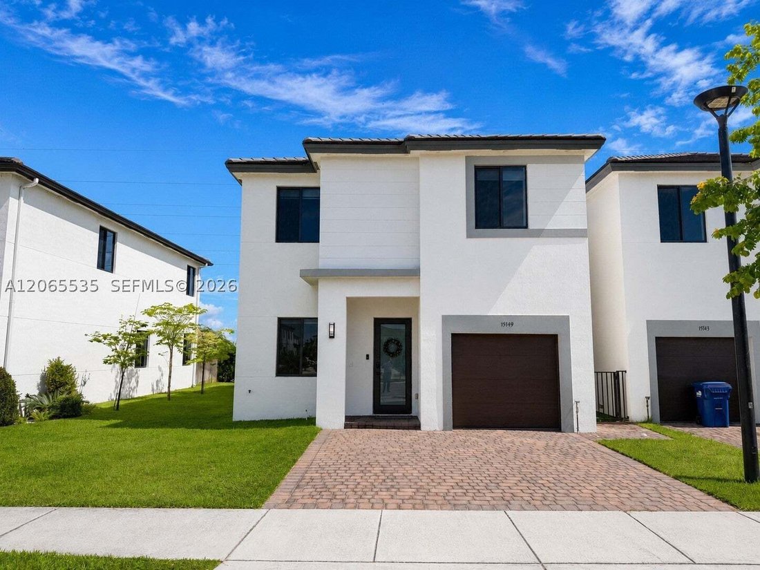 House in Miami, Florida, United States 1 - 18588933