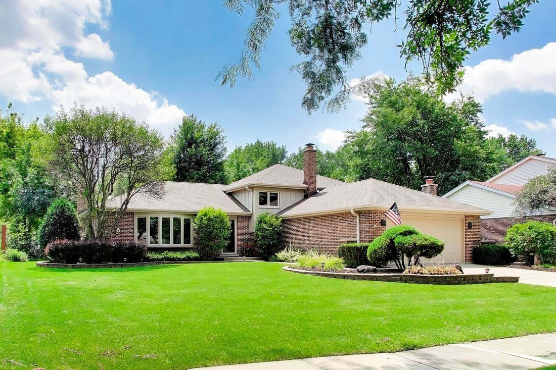 House in Darien, Illinois, United States 1 - 18592522