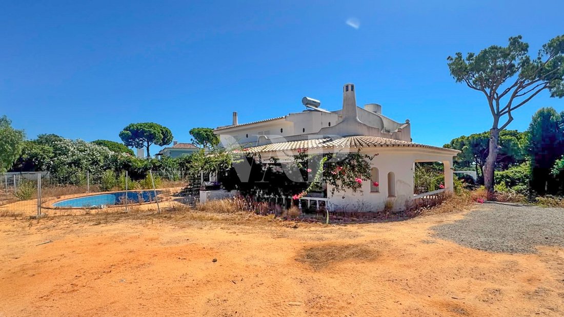 Villa in Quinta do Lago, Almancil, Portugal 1 - 18593025