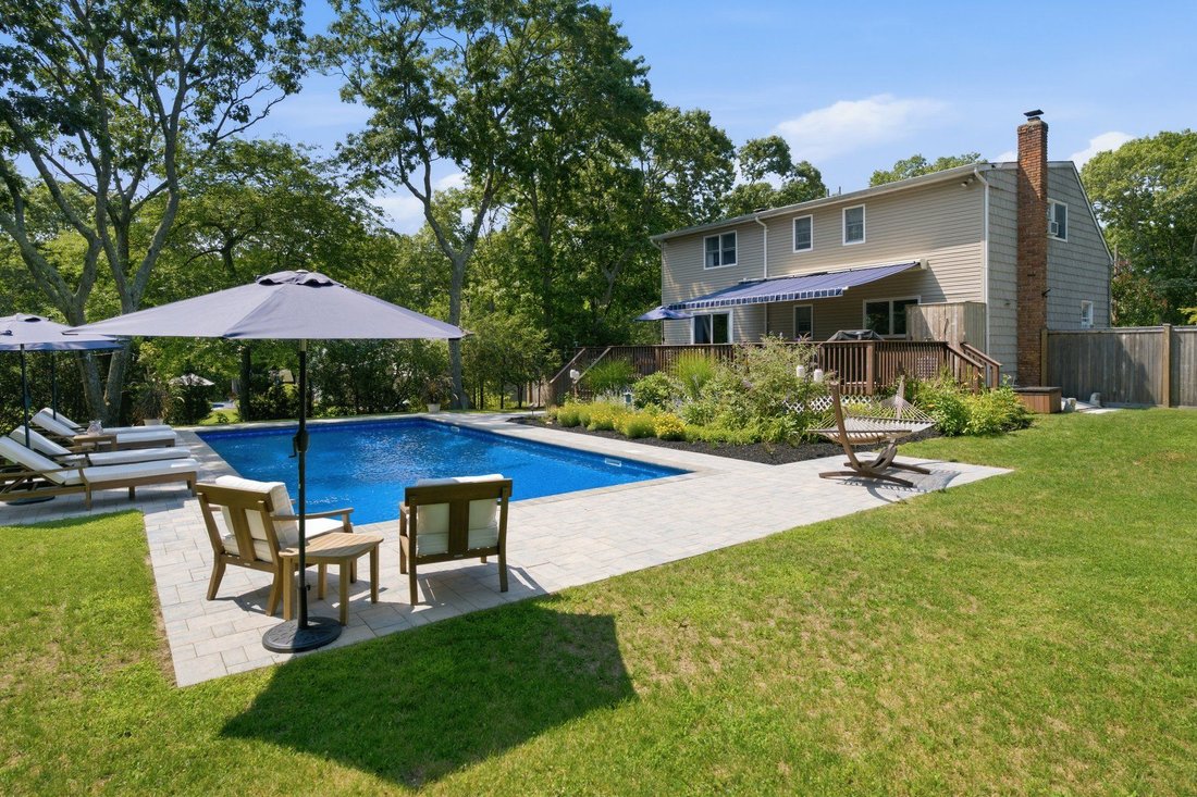 House in Hampton Bays, New York, United States 2 - 18592833
