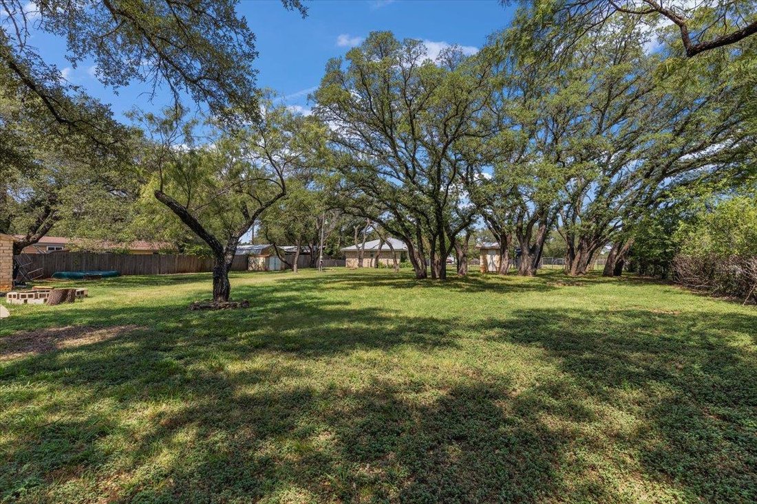 House in Spicewood, Texas, United States 3 - 18592168