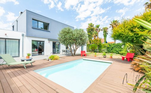 House in Anglet, Nouvelle-Aquitaine, France 1
