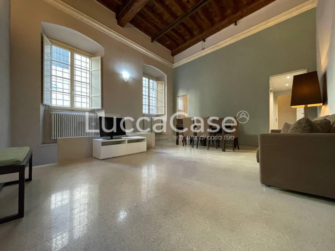 Apartment in Historic Center, Lucca, Tuscany 1 - 15745304
