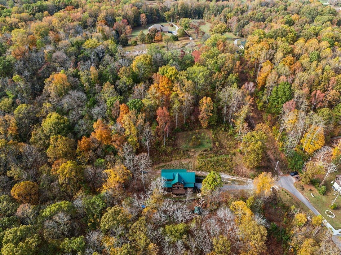 House in Lebanon, Tennessee, United States 1 - 18592113