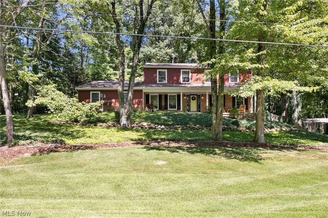 House in Akron, Ohio, United States 4 - 18591276